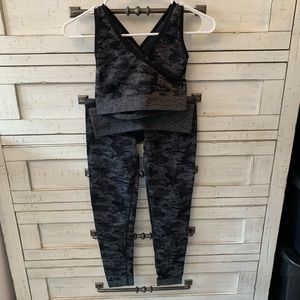 GYMSHARK MATCHING SET